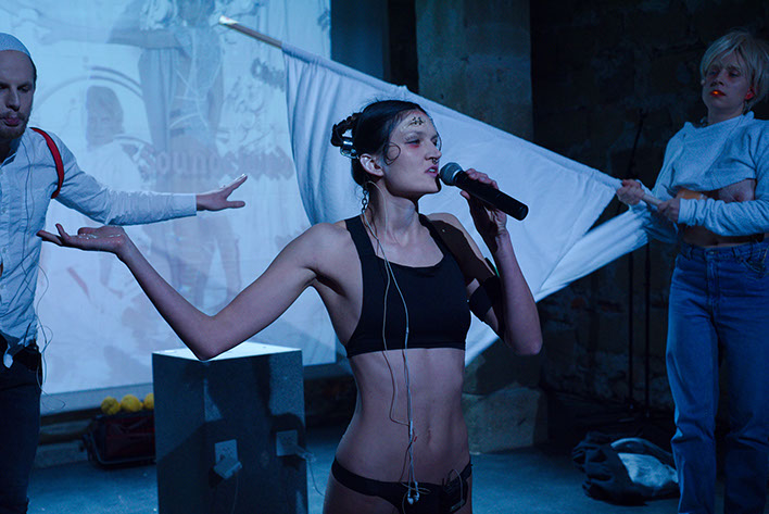 Greller Keller, Ernestyna Orlowska, FRUITS Greller Keller, Schlachthaus Theater, Bern, Ernestyna Orlowska