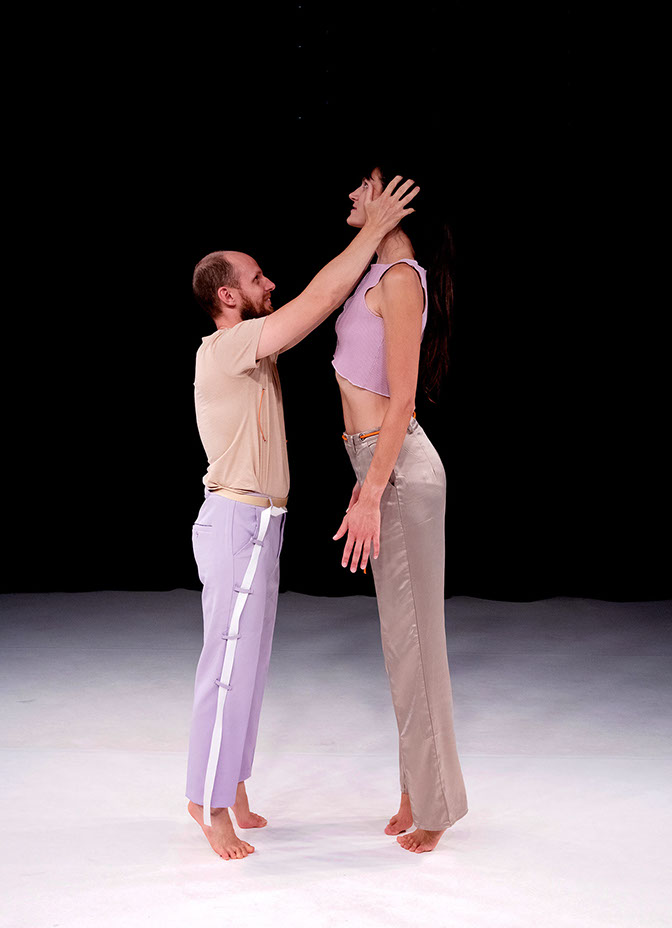 Performance, Should I Do The Man's Part, Daniel Klingen Borg, Ernestyna Orlowska, Non binary, Dance, Small man tall woman